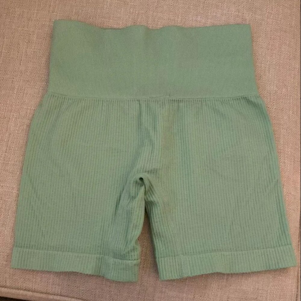 Colsie Sage Ribbed High-Waist Shorts